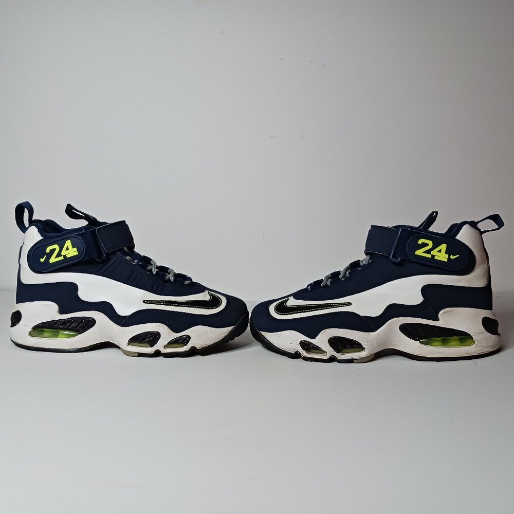 NIKE AIR GRIFFEY MAX 1 (GS) WHITE-BLACK-NAVY SZ 5.5Y- [437353-101]